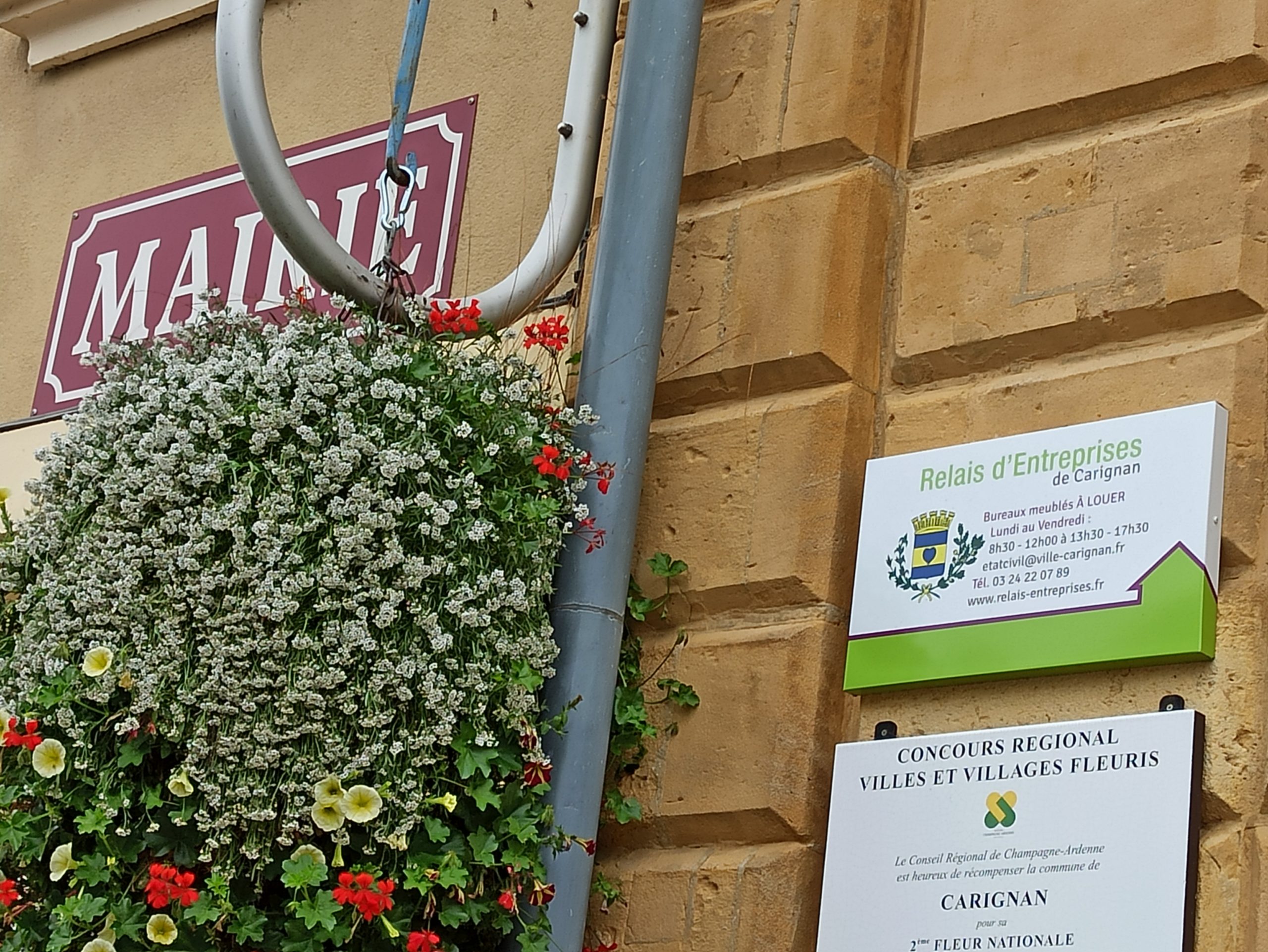 Déploiement d’un réseau de tiers-lieux dans les Ardennes : Carignan choisit Relais d’Entreprises